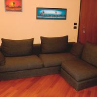 Divano marca Asnaghi Meda (Made in Italy)