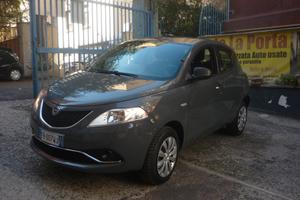 Lancia Ypsilon 0.9 TwinAir 85 CV 5 porte Metano Ec