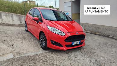 FORD FIESTA ST-LINE 75 cv
