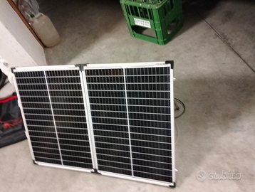 Pannello solare portatile pieghevole