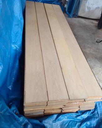 parquet in rovere colore chiaro cm.200x15x1,5