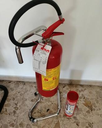 Estintore e Panno antincendio