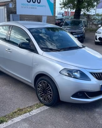 Lancia Ypsilon III 2021 1.0 firefly hybrid Go...