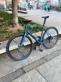 Bicicletta gravel / city Cube Nulane