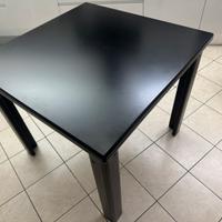 Tavolino laccato nero 90x90 allungabile