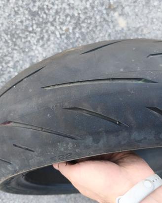 Coppia Gomme Bridgestone S22 190/55 + 120/70 usate