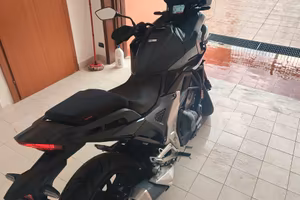 Honda NC750X DCT 2025 A2 35 kW – 846 km – Unico Pp