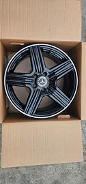 4 cerchi Nuovi 18 Mercedes classe A B C E Cla Gla 