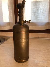 Pompa d’epoca Bertani