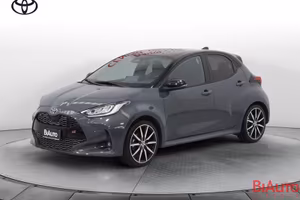Toyota Yaris 1.5h 130 GR Sport