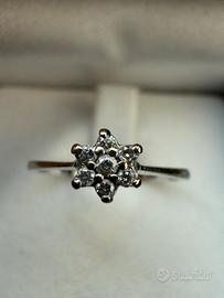 Anello oro e diamanti