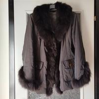 Parka Giaccone Donna collo e polsini in pelliccia