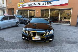 Mercedes-benz E 220 CDI BlueEFFICIENCY Avantgarde