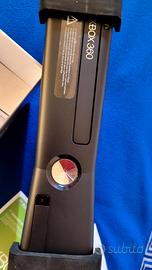 XBOX 360 + 16 giochi + Kinect