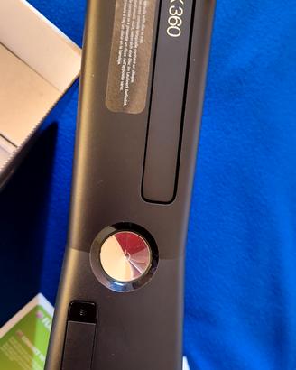 XBOX 360 + 16 giochi + Kinect