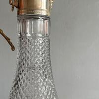 Caraffa francese antica del periodo 1960