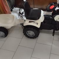 trattore con rimorchio 