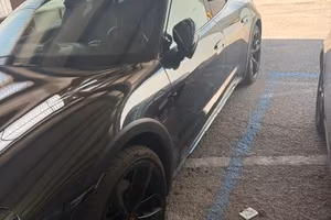 AUTOVEICOLO ELETTRICO