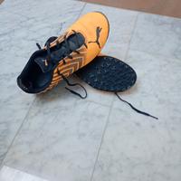 scarpe calcetto n 37