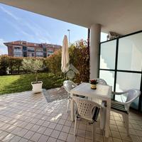 2 LOCALI A LA LOGGIA