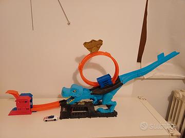 pista hot wheels dinosauro