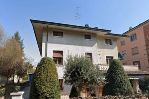Casa Singola a Reggio Emilia (RE)