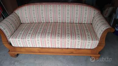 Divano antico fine 800