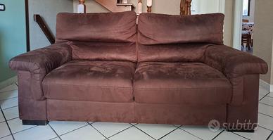 divano 3 posti con poggiapiedi anche divano letto
