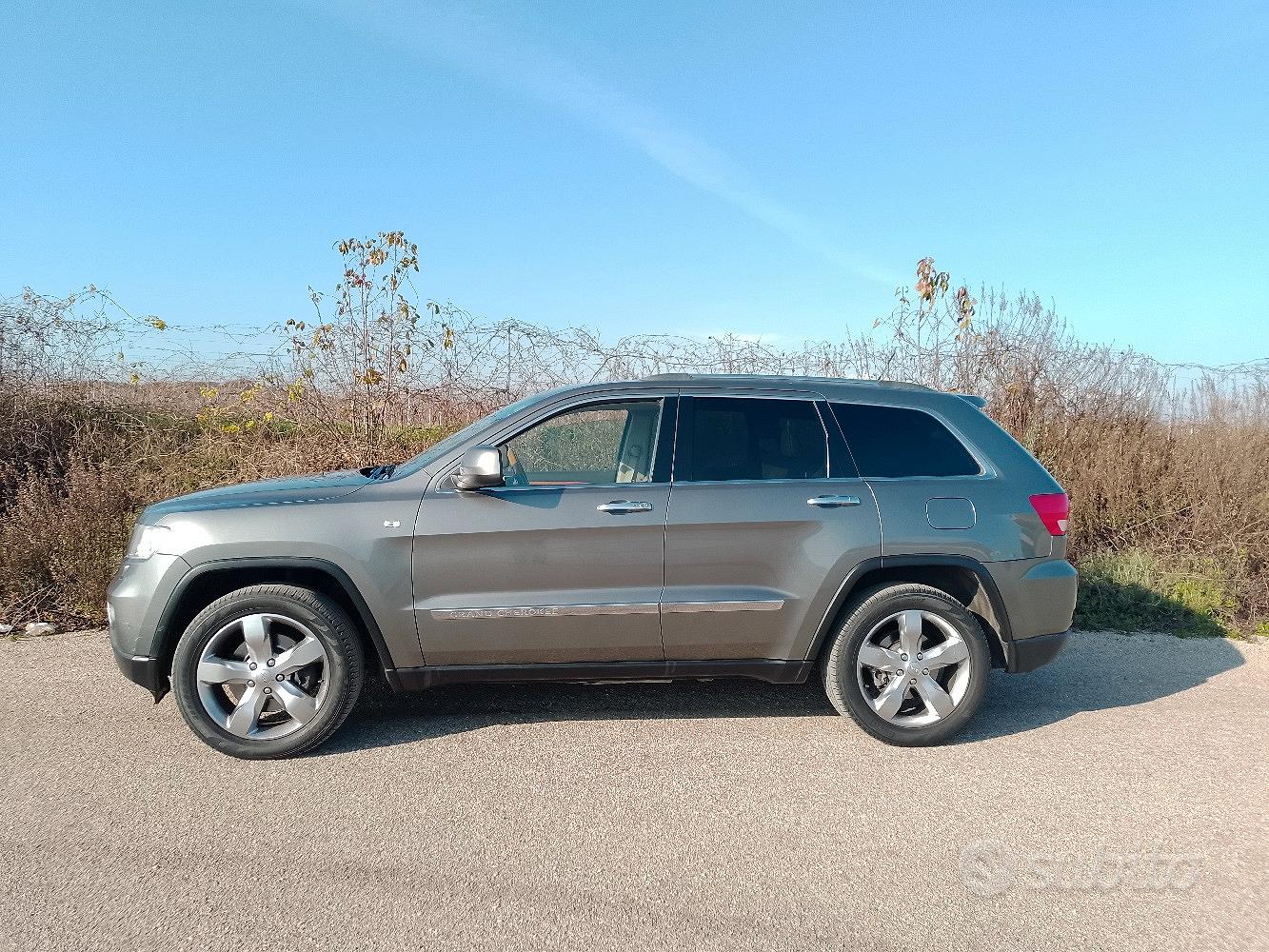 Jeep Grand Cherokee 2012 photo 3