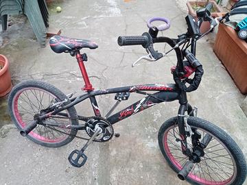 Bicicletta Bmx