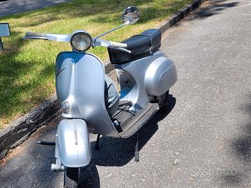 Piaggio Vespa 50 R (V5A1) - 1971