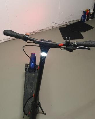 Monopattino Vivobike V40 50 km Autonomia