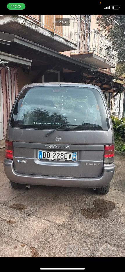 NISSAN Serena