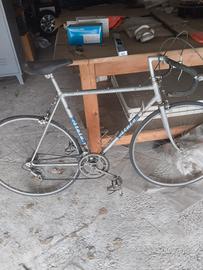 bici da corsa cambio campagnolo 
