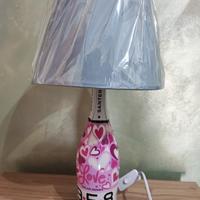 Lampada con bottiglia