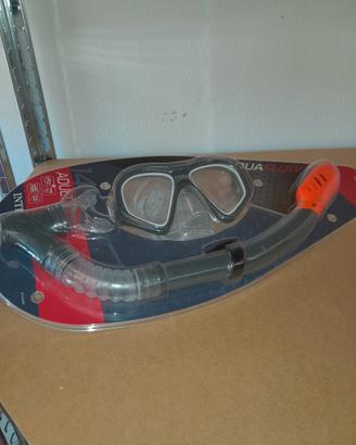 maschera con boccaglio 