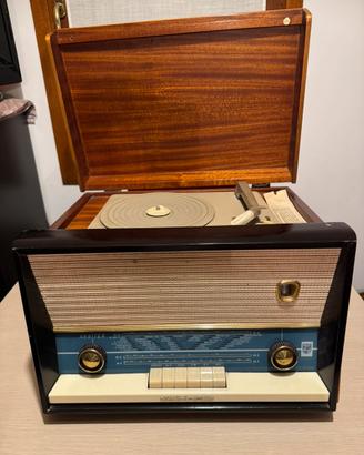 Radio a valvole con giradischi Philips