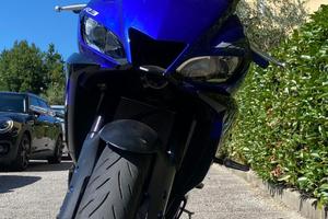 Yamaha R3
