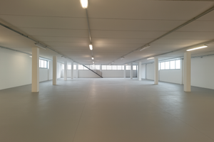 CAPANNONE GUAMO libero su 4 lati - 1.800 MQ