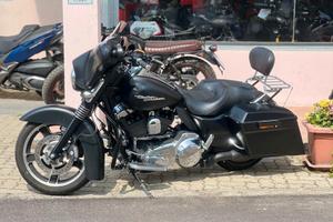 Harley-davidson CVO Street Glide 1800 FLHXSE IN PR