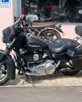 Harley-davidson CVO Street Glide 1800 FLHXSE IN PR