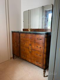 como’ e comodini vintage