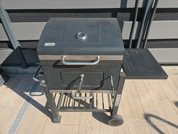 Barbecue a carbonella