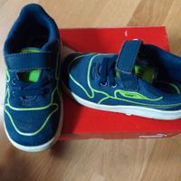 scarpe puma bambino  n. 24