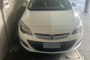Opel Astra Caravan
