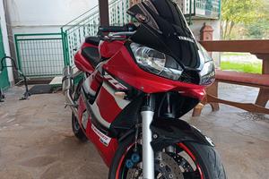  YAMAHA R6 2001 