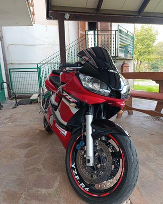  YAMAHA R6 2001 