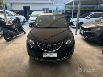 Lancia Ypsilon 1.0 FireFly 5 porte S&S Hybrid Mary