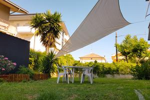 1/15 Agosto - Tortoreto casa+giardino+parcheggio