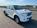 toyota-hilux-2-5-d-4d-4wd-2p-extra-cab-dlx